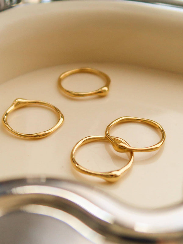 Flânerie by MAIQ - Rowena 18K Gold Non-Tarnish Minimalist Band Rings: Yellow Gold / 7