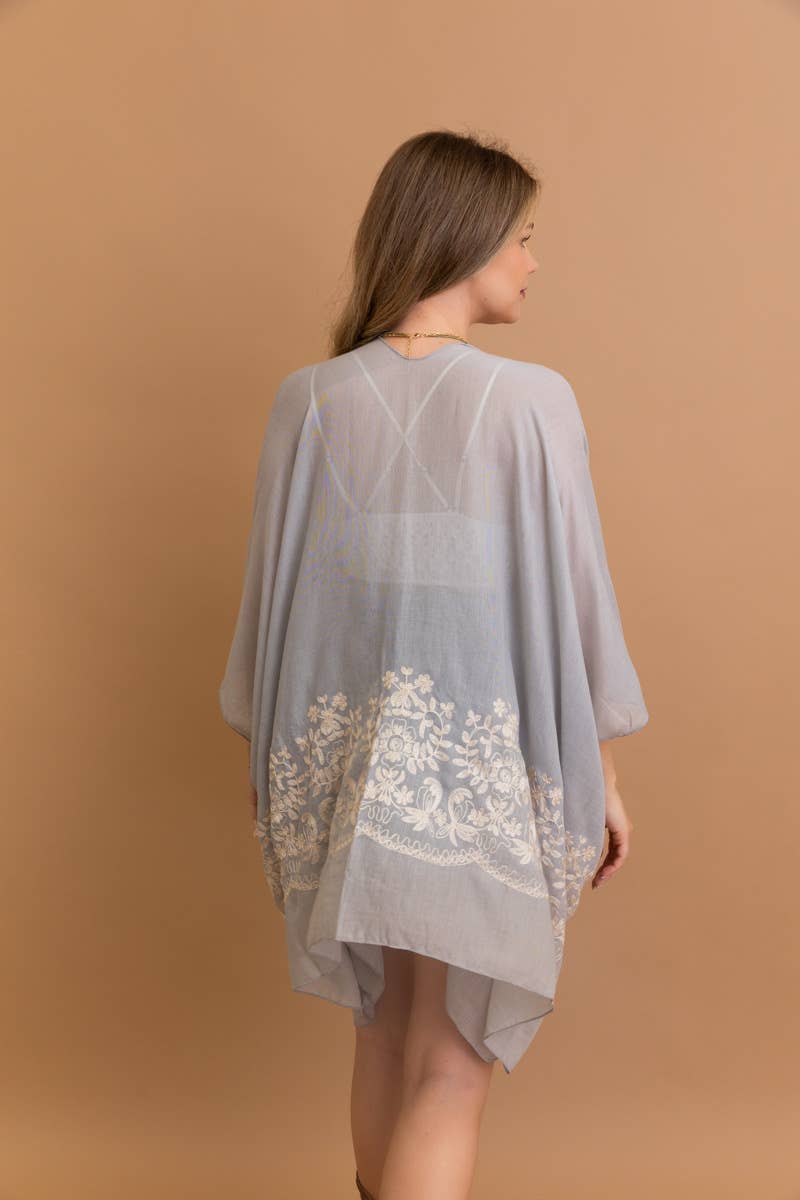 Boho Chic Floral Embroidered Kimono | Stitch Detail 🌼
