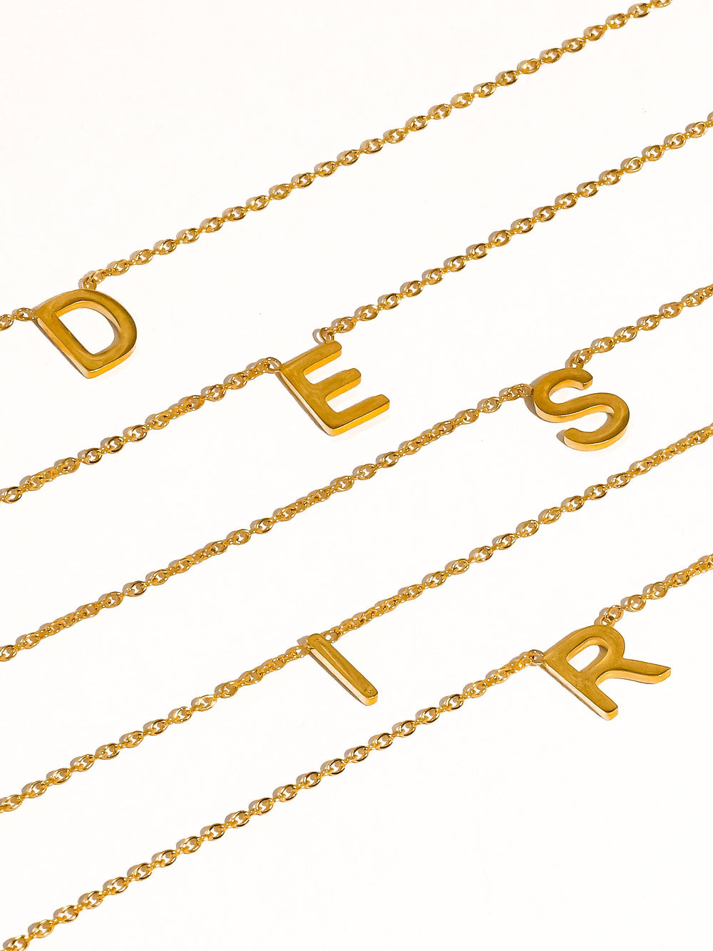 Flânerie by MAIQ - Desir 18K Gold Non-Tarnish Petite Classic Letter Necklace