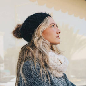 Cable Knit Pom Pom Beanie