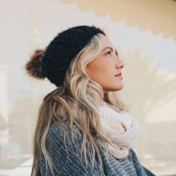 Cable Knit Pom Pom Beanie