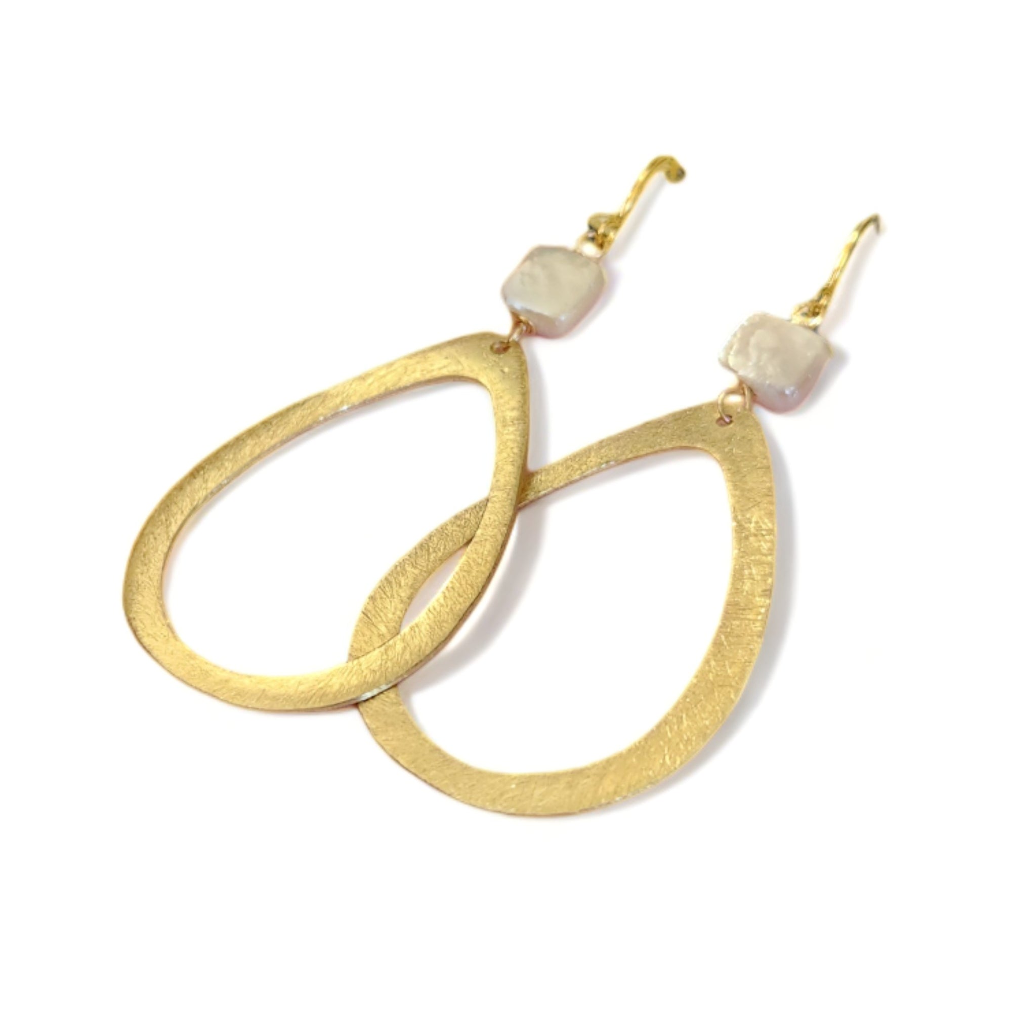 The Girlfriend Earring - Teardrops