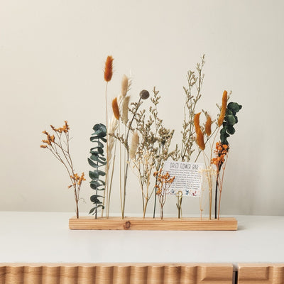 The Dried Flower Bar