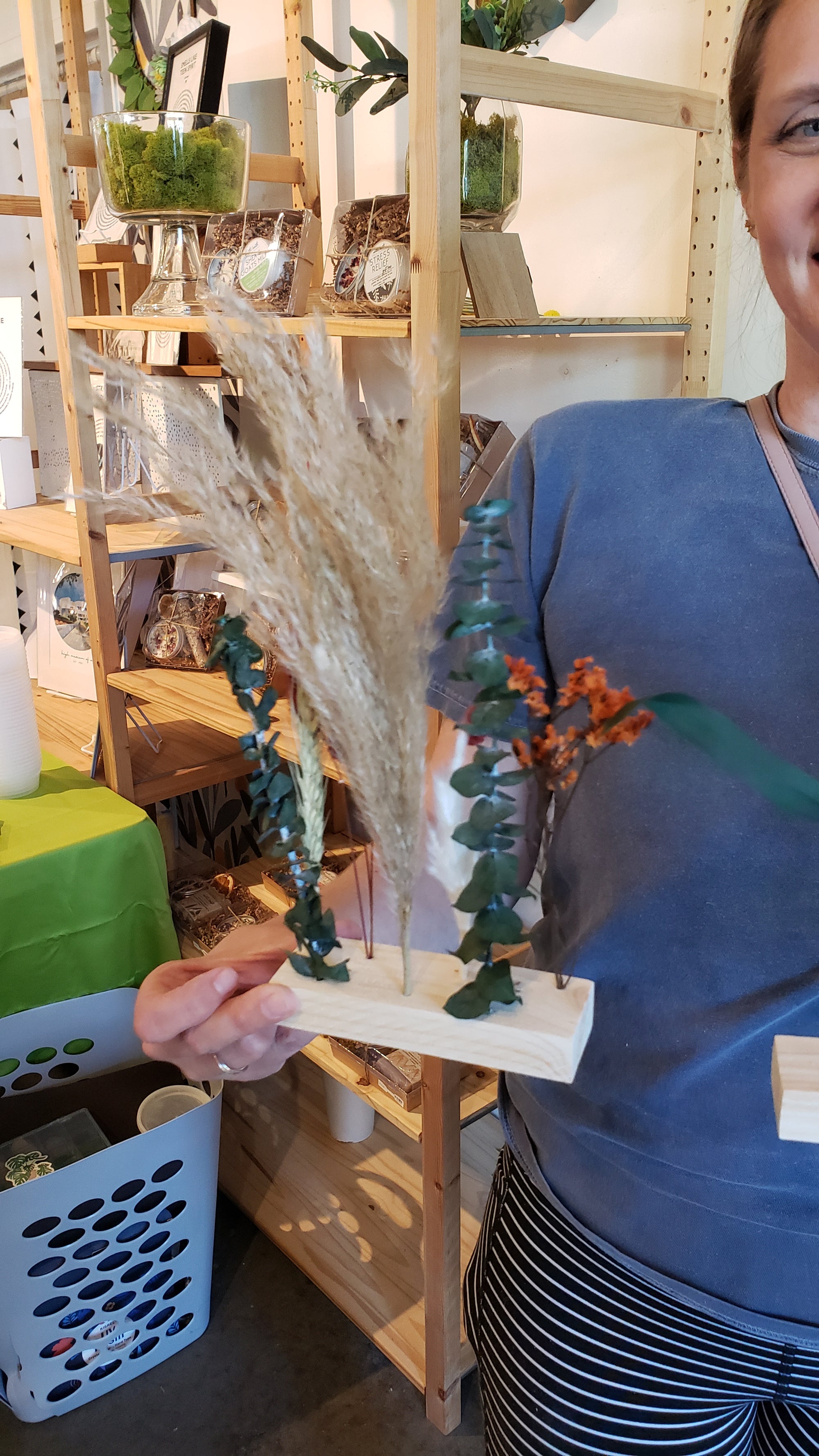 Photo Dried Flower Bar Bouquets