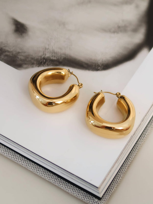 Hunter Silver Non-Tarnish Classic U Hoop Earring
