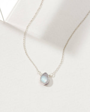 Luna Norte - Silver Delicate Gemstone Necklace- Moonstone