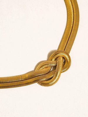 Flânerie by MAIQ - Evereign 18K Gold Non-Tarnish Knot Necklace