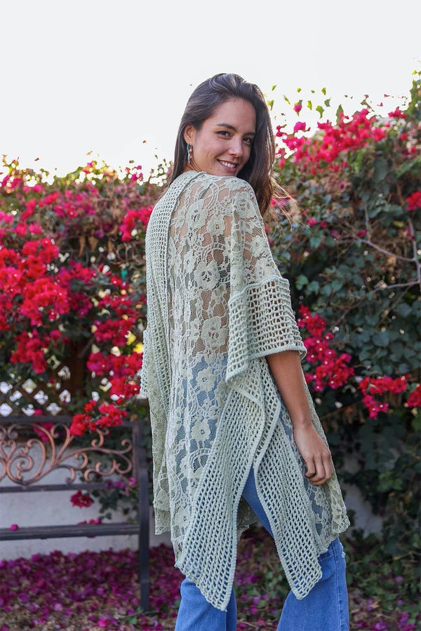 Leto Accessories - 🌺 Floral Pattern Kimono - Perfect Summer Cover