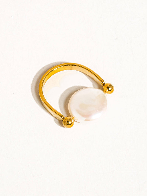 Déodat Non-Tarnish Baroque Pearl Ring