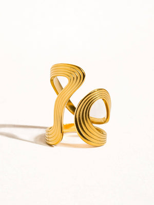 Xena 18K Gold Non-Tarnish Wavy Abstract Ring - Size 7