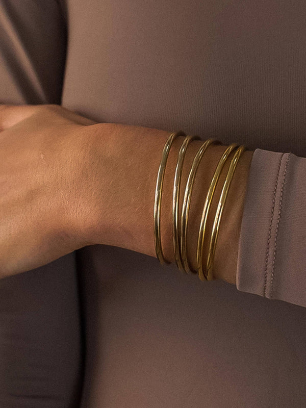 Olyss 18K Gold Non-Tarnish Classic Thin Bangle Set