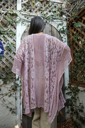 Leto Accessories - 🌺 Floral Pattern Kimono - Perfect Summer Cover