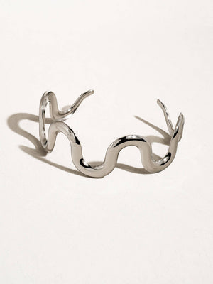 Flânerie by MAIQ - Félix 18K Gold Non-Tarnish Wavy Bold Statement Bracelet: Silver