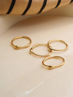 Flânerie by MAIQ - Rowena 18K Gold Non-Tarnish Minimalist Band Rings: Yellow Gold / 7
