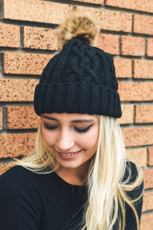 Leto Accessories - Fur Pom Knit Beanie - Ideal for Winter Adventures 🏂: Pine
