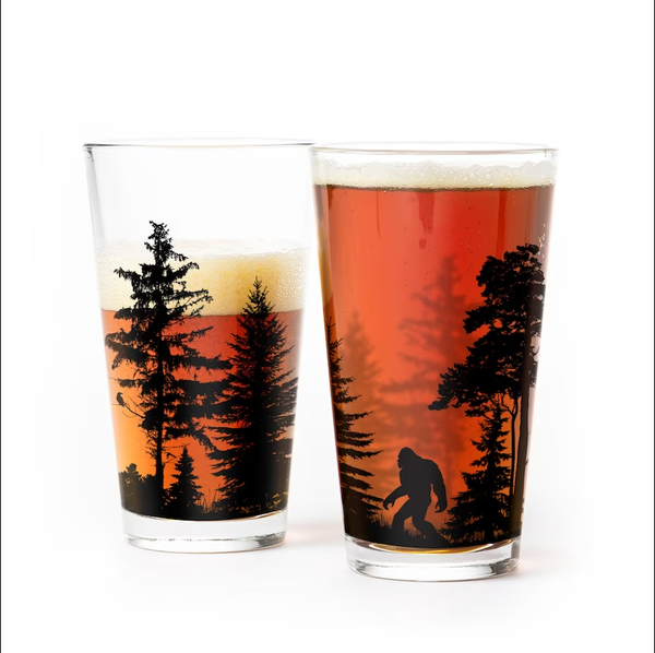 Black Lantern - Bigfoot in the Forest Pint Glasses