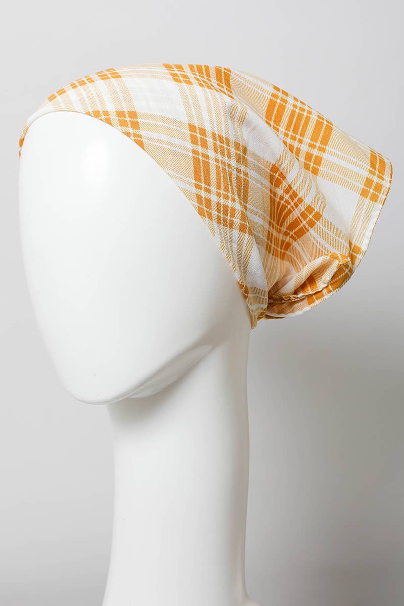 Plaid Triangle Head Scarf – Cozy & Stylish Accessory ✨