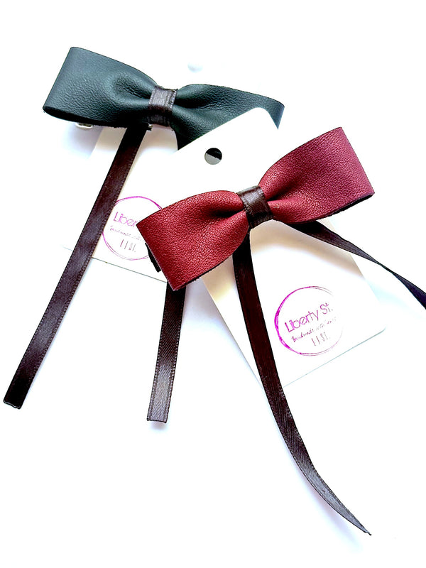 Bow & Flow Barrette