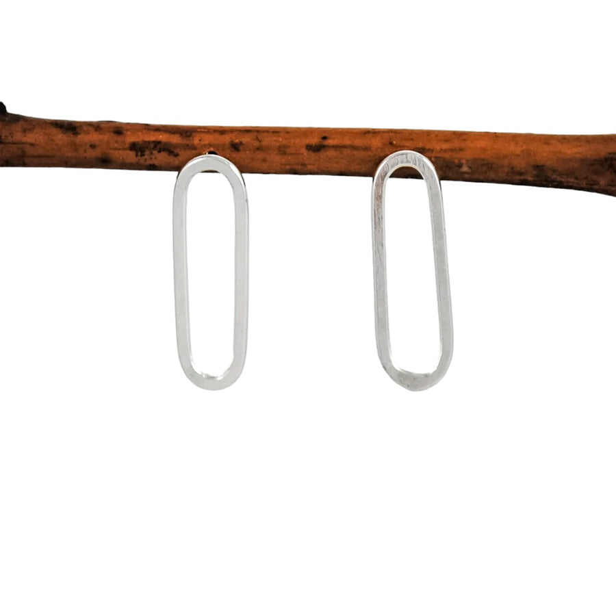 Medium Paperclip Stud Earrings - sterling