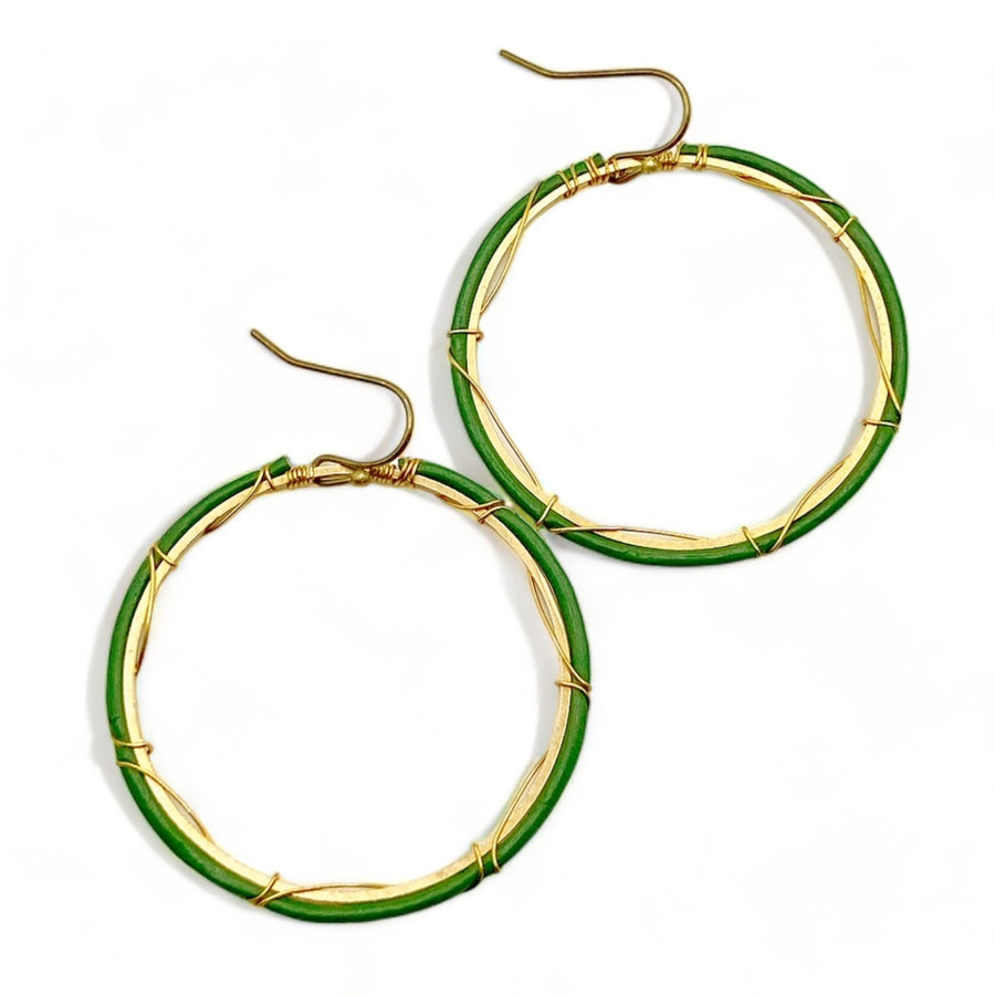 Face Front Med Circle