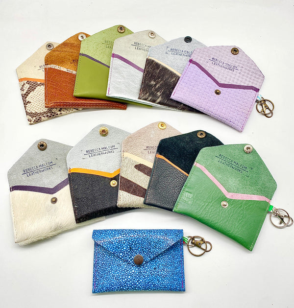 Peek-a-Boo Wallet
