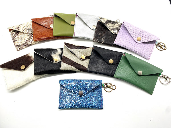 Peek-a-Boo Wallet