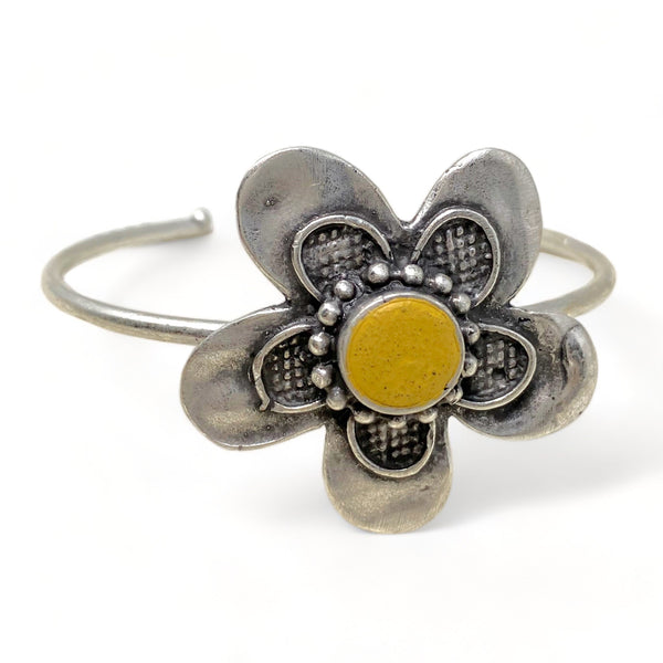 Concrete Silver Flower Bracelet II