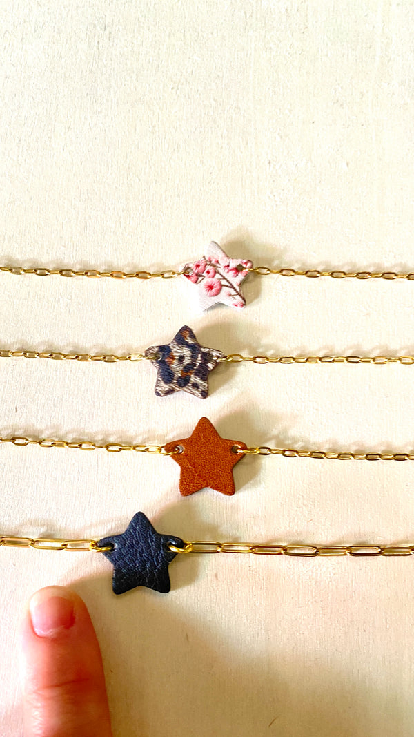 Small star paper clip bracelet