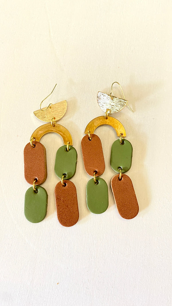 Taffy Earrings