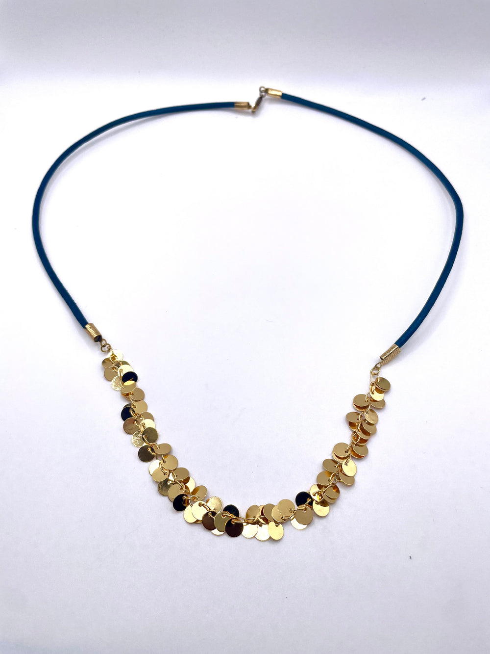 Shimmy Round Necklace