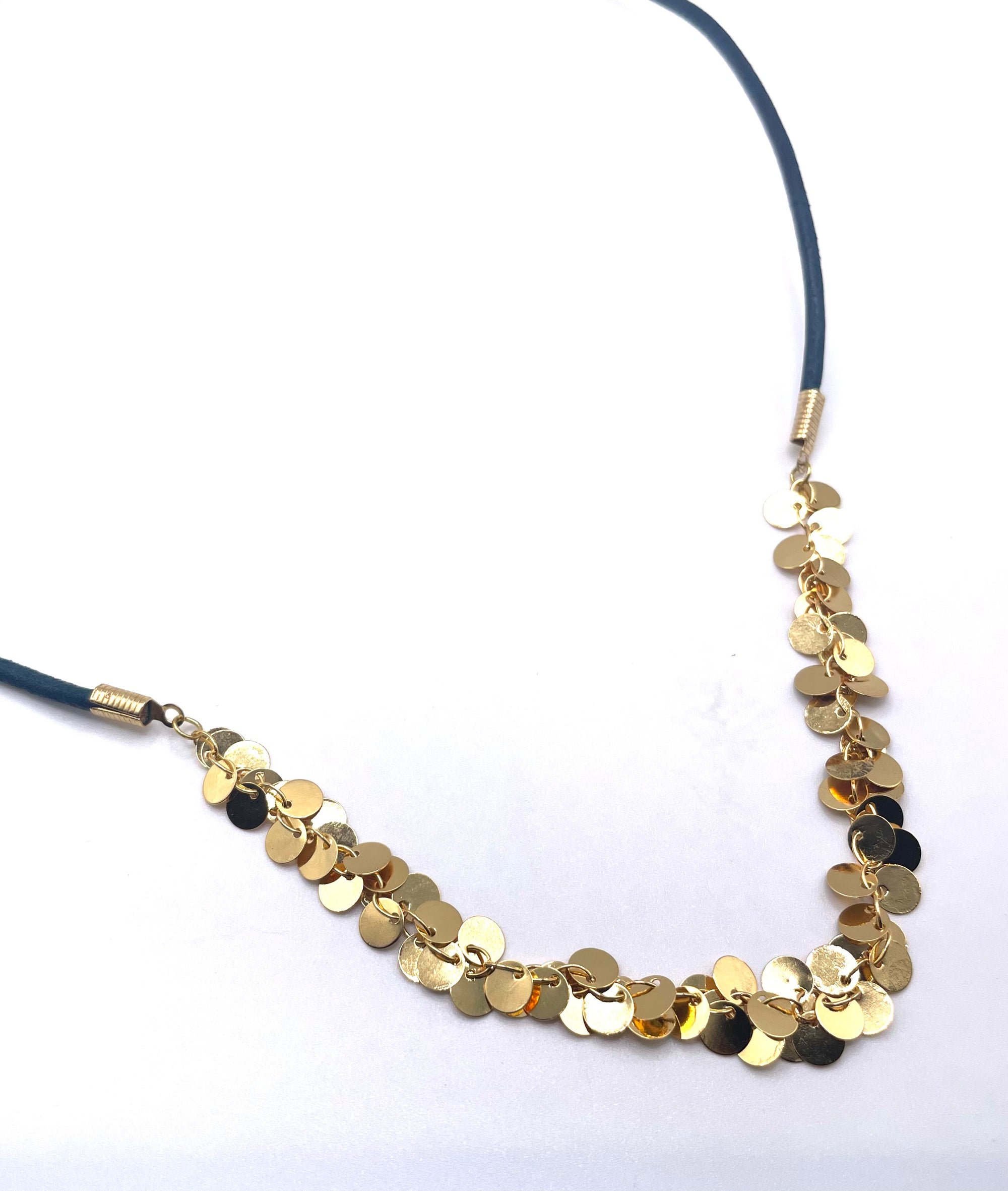 Shimmy Round Necklace