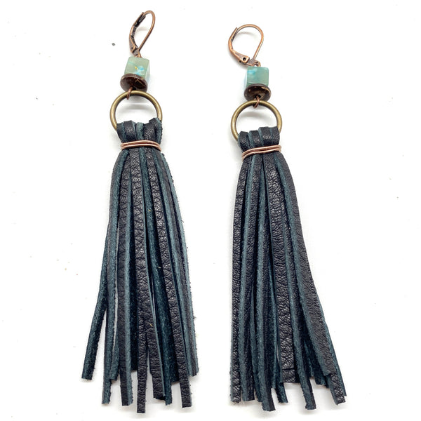 Phyllis Tassel W/Stone