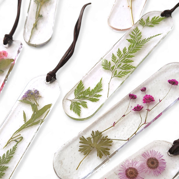 UV Resin 201 :: Botanical Bookmarks, Trinket Trays & Magnets