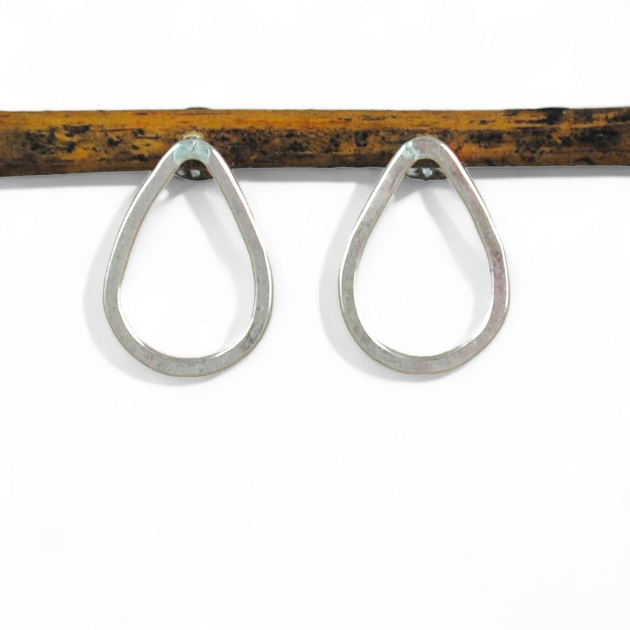 Medium Teardrop Studs - gold-filled