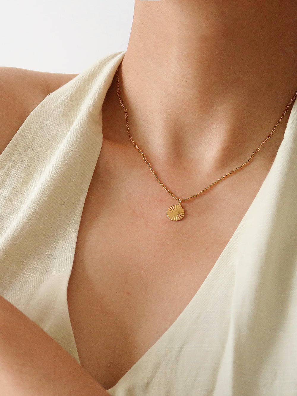 Miraz Gold Non-Tarnish Round Sun Gaze Necklace