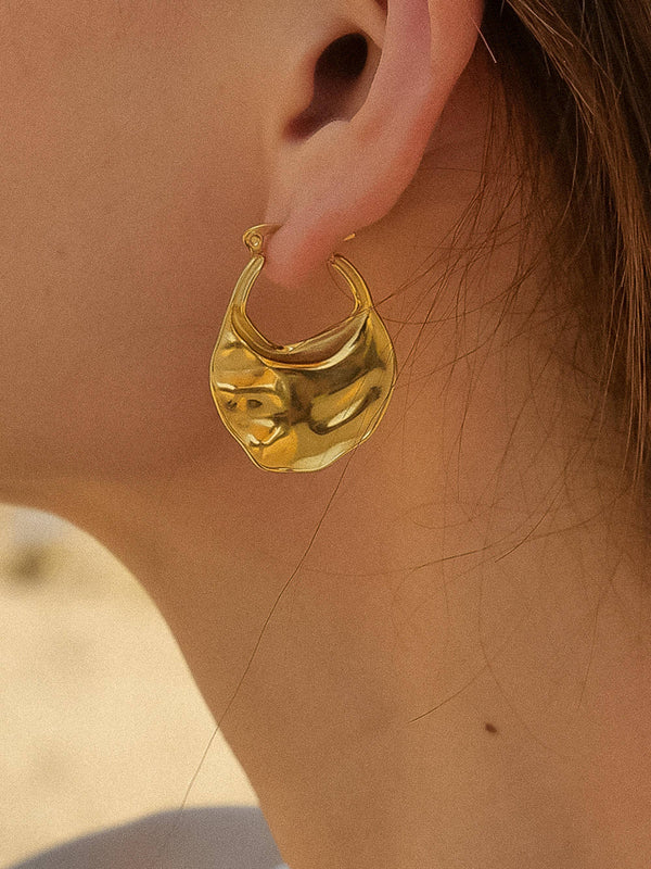 Jinni Gold Non-Tarnish Classic Hoop Earring