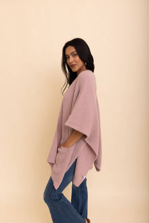 Chic Boucle Cardigan Poncho