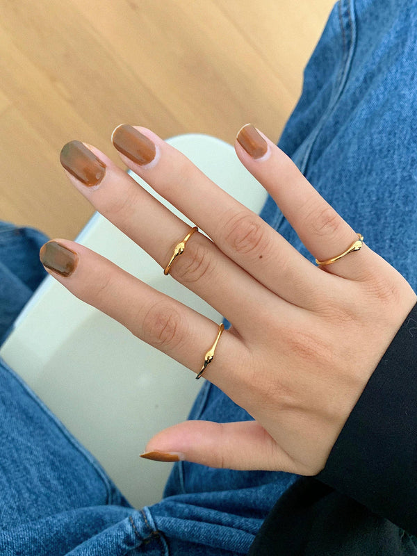 Flânerie by MAIQ - Rowena 18K Gold Non-Tarnish Minimalist Band Rings: Yellow Gold / 7