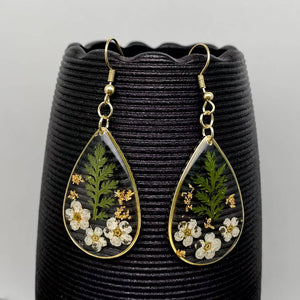 Mio Queena - Dried Flowers Floral Drop Shaped Dangle Earrings - PDF