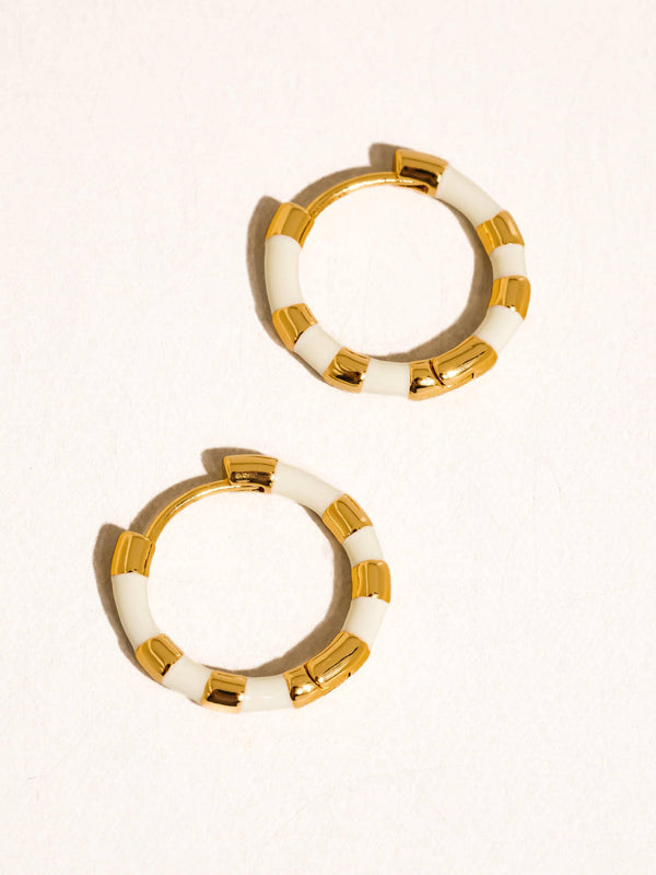 Flânerie by MAIQ - Avielle 18K Gold Vintage Enamel Hoop Earring