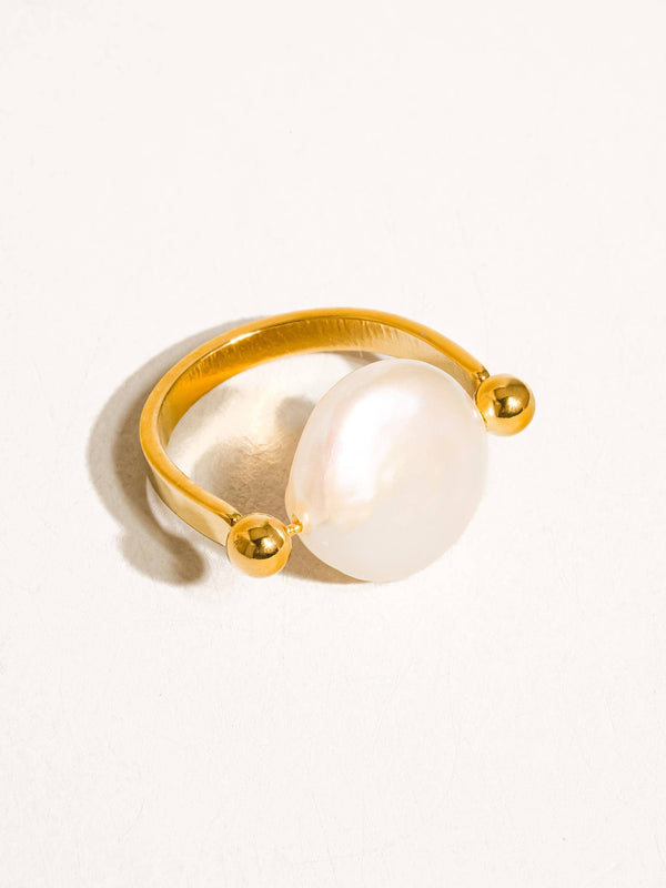 Déodat Non-Tarnish Baroque Pearl Ring