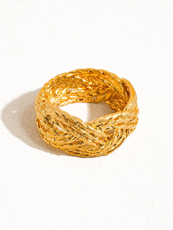 Flânerie by MAIQ - Celeste 18K Gold Vintage Twisted Bold Ring