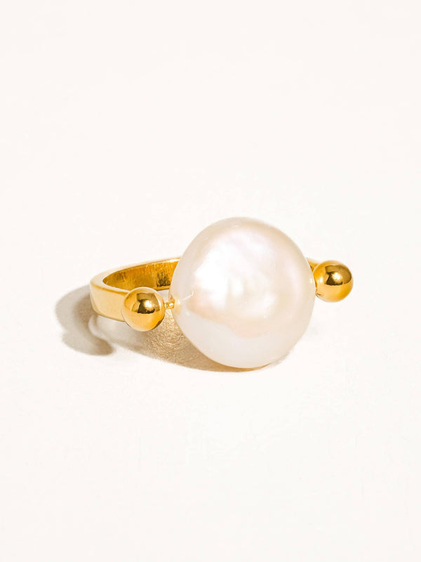 Déodat Non-Tarnish Baroque Pearl Ring