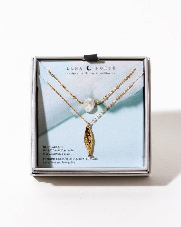 Luna Norte - Golden Catch Necklace Set – Sardine Charm & Keshi Pearl