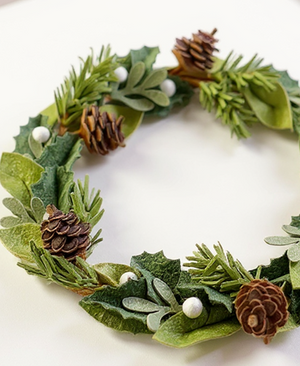 Modern Craft - The Fall Wreath