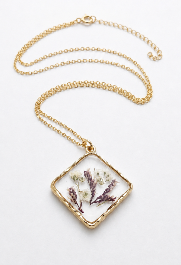 Anja Botanical Necklace