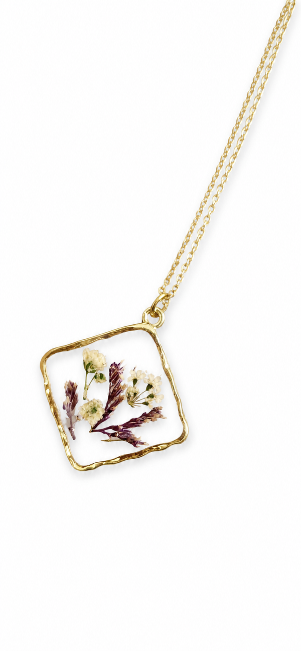 Anja Botanical Necklace