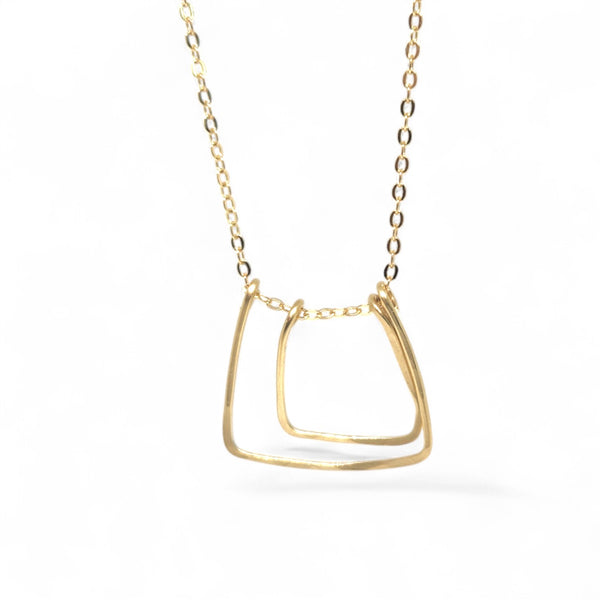 Jewelry 101 :: Hand-forged Minimalist Hammered Necklaces