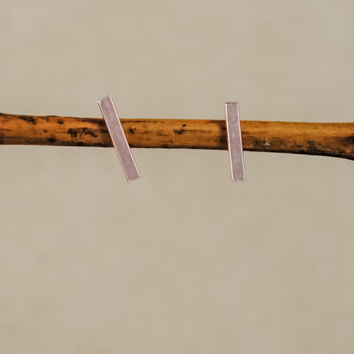 Bar Studs - rose gold-filled