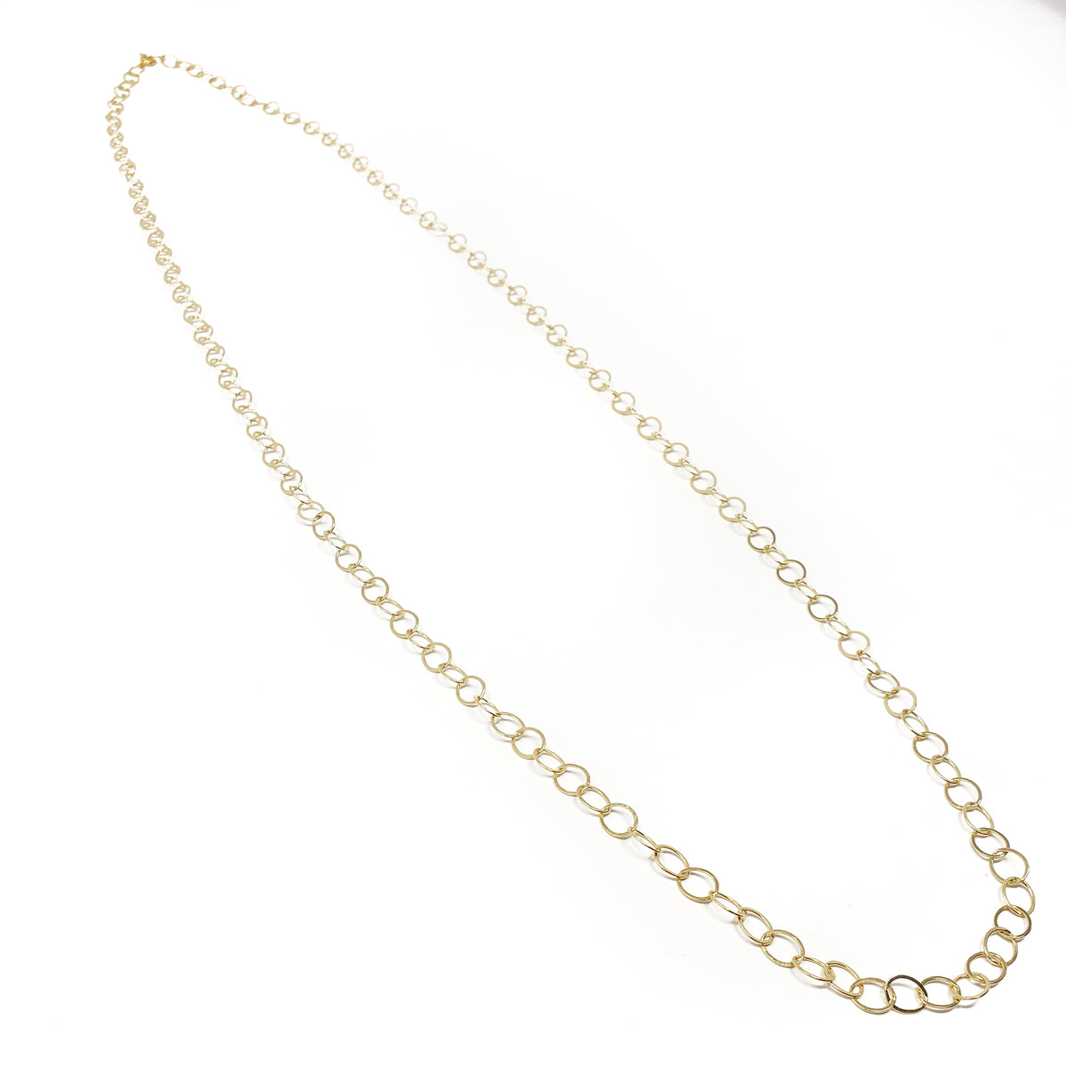 Classic Hammered Circle Necklace